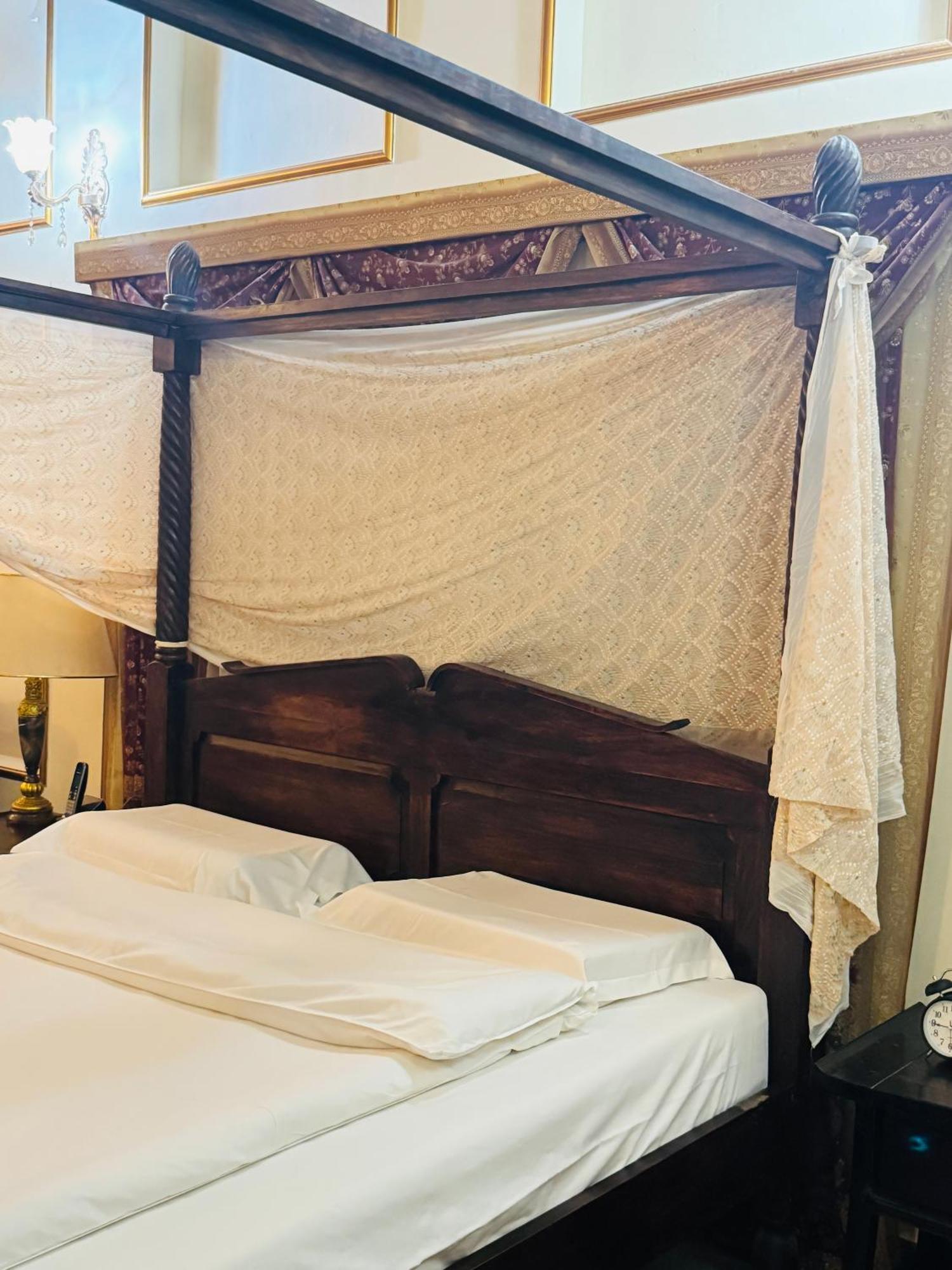 Heritage Home Guest House Дубай Екстериор снимка